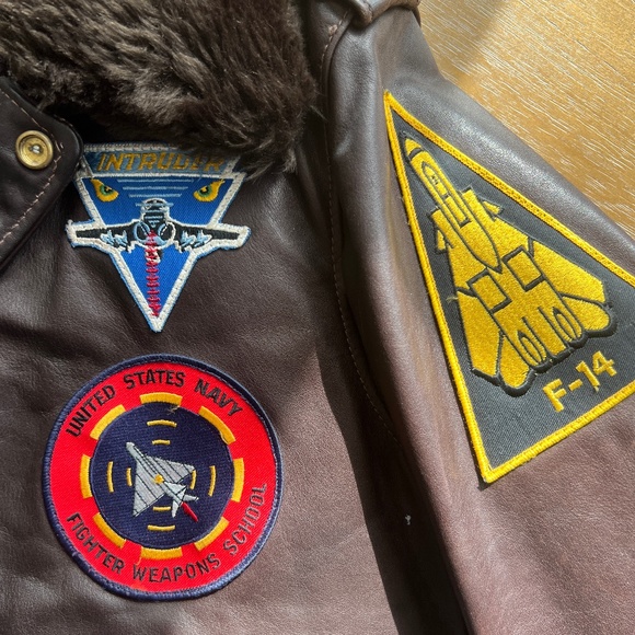 Men’s leather flight jacket. Size 34. - Picture 3 of 6